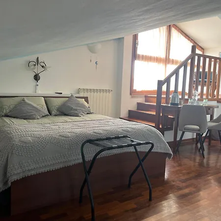 Menta E Rosmarino Bed & Breakfast Chiassa Superiore